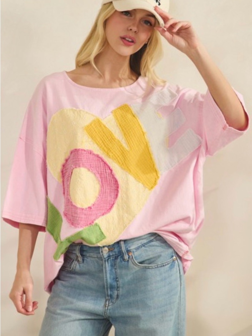 Sage & Fig Pink Embroidered 'LOVE ON REPEAT' Heart Tee